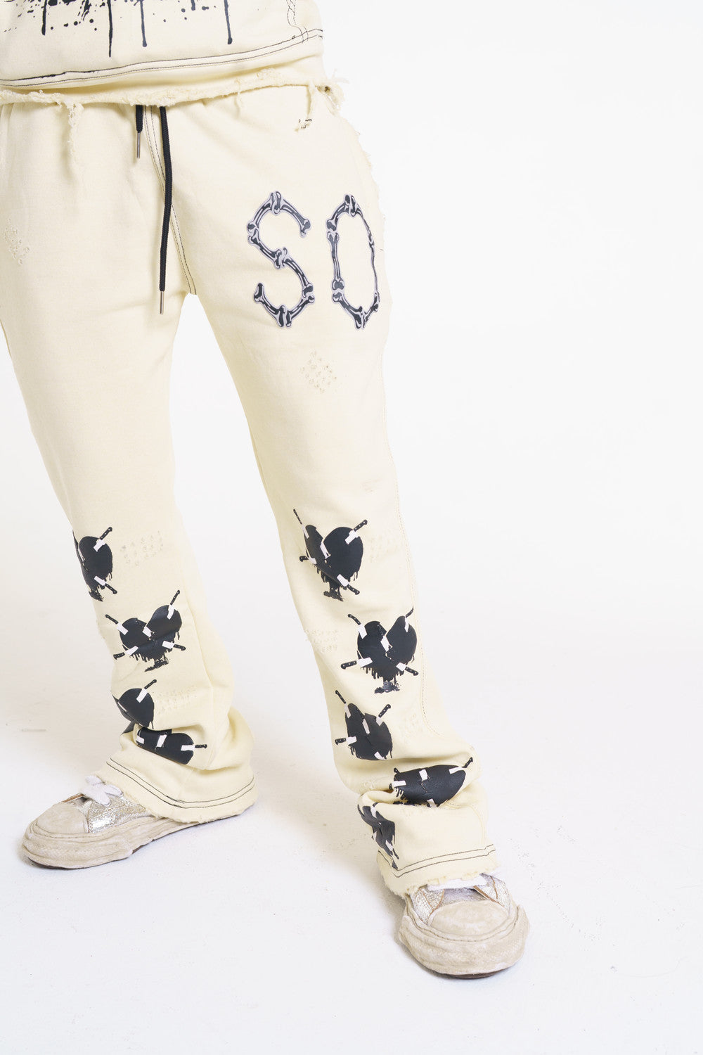 Mens SO Cream & Black "Hearts" Set